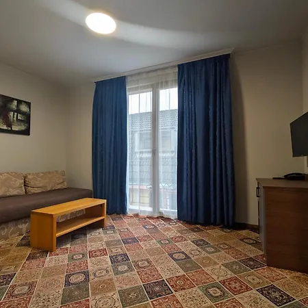 Szálloda La Roka 3*